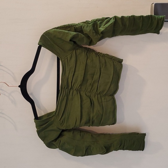 Zara Olive Green Ruched Off the Shoulder Crop Top S like new - Picture 6 of 7